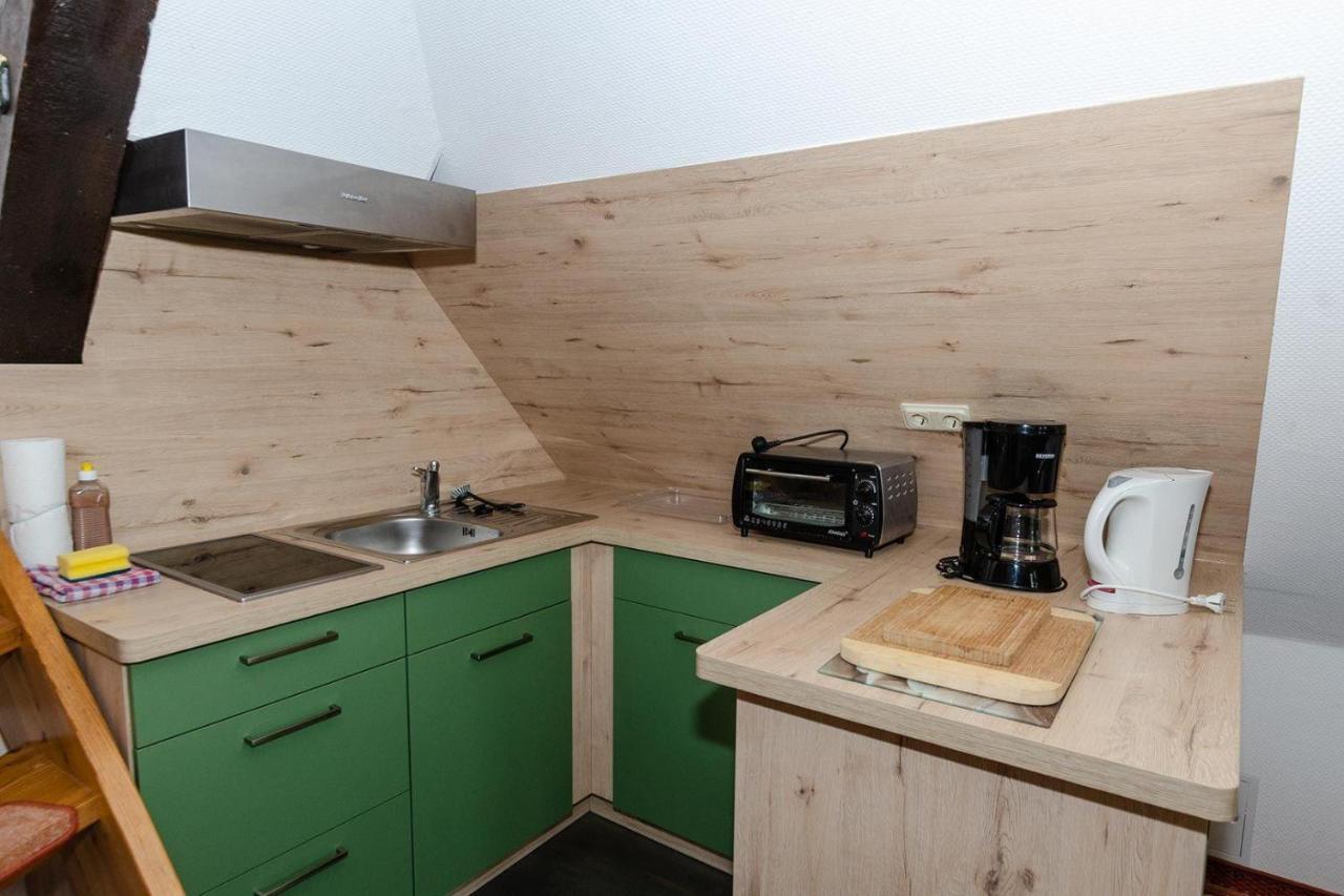 3-R-Ferienwohnung-Fuer-4-Personen-In-Schaprode-Auf-Ruegen-Zi3 エクステリア 写真